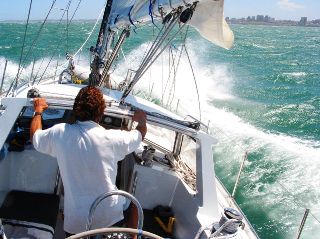 beating towards Mar del Plata